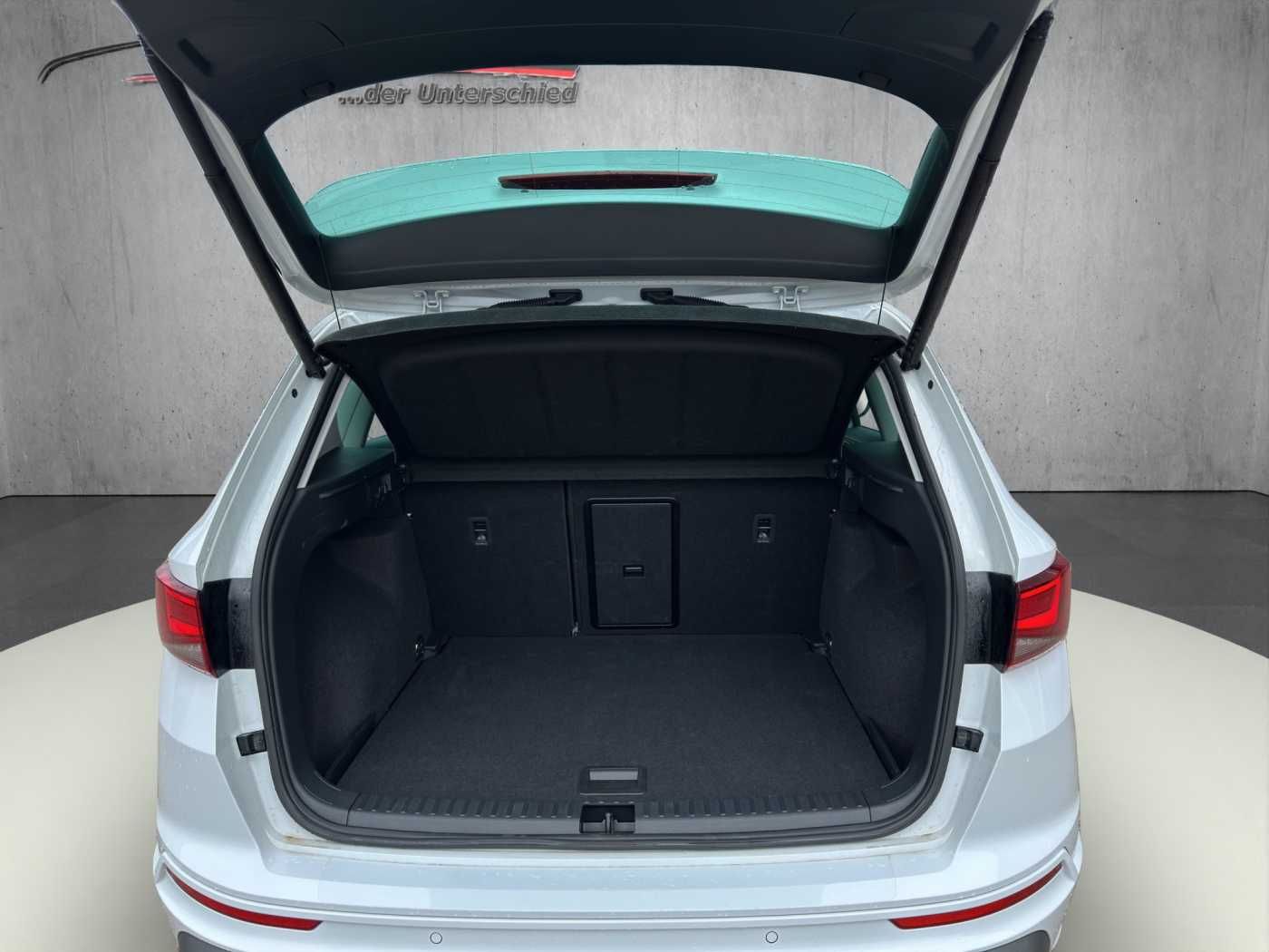 Seat Ateca 2.0 TDI FR //5 J. Garantie /Navi/Sitzheizu