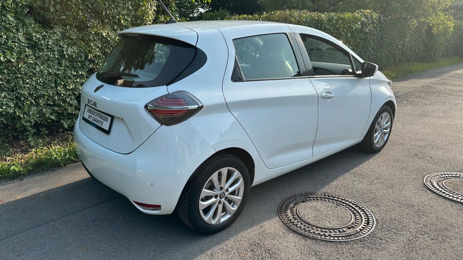 Renault ZOE Zoe Experience - Samsaru's Car Outlet