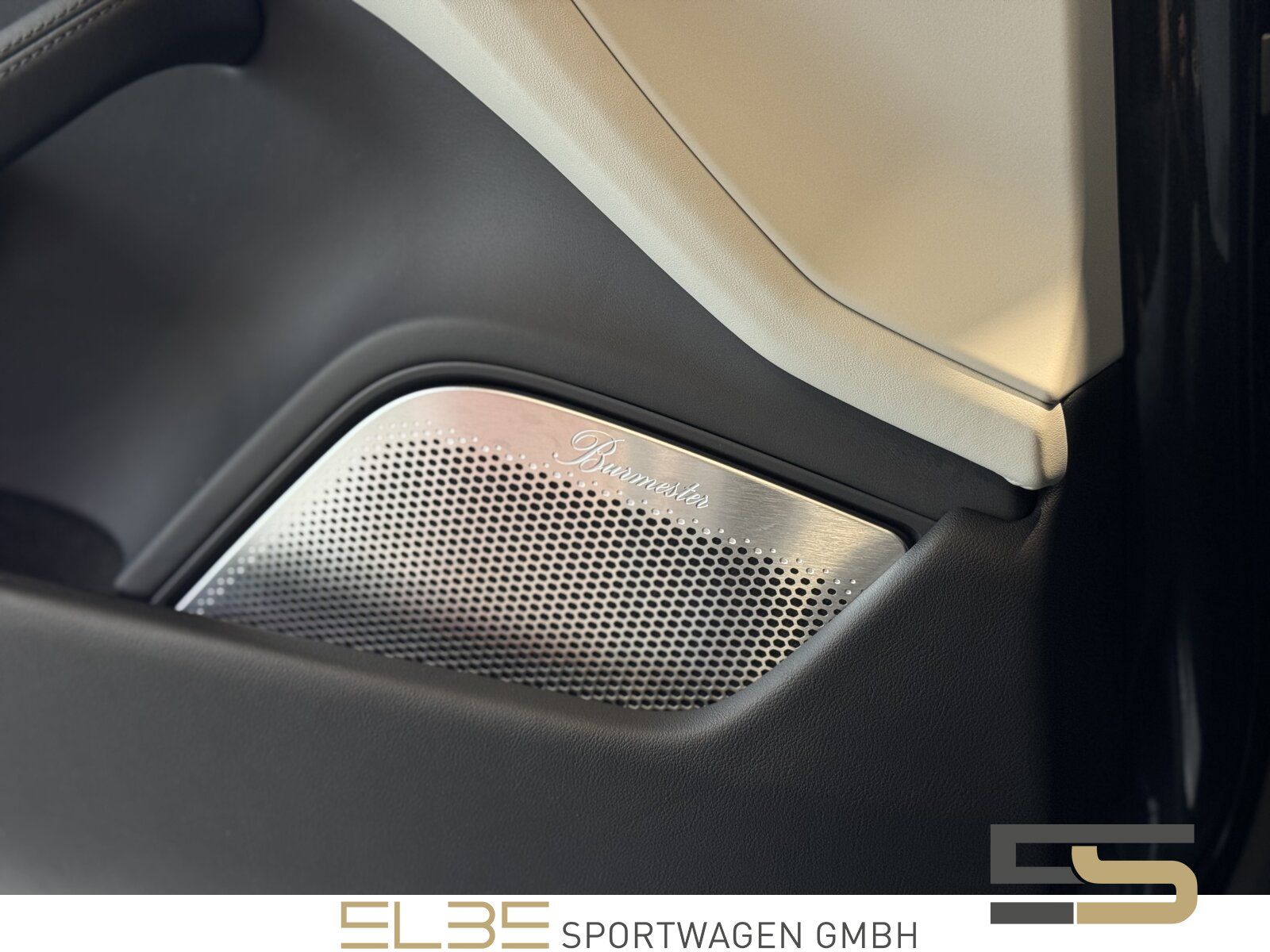 Porsche Taycan 4S Plus MATRIX BURM INNO PANO 360° KERAMI