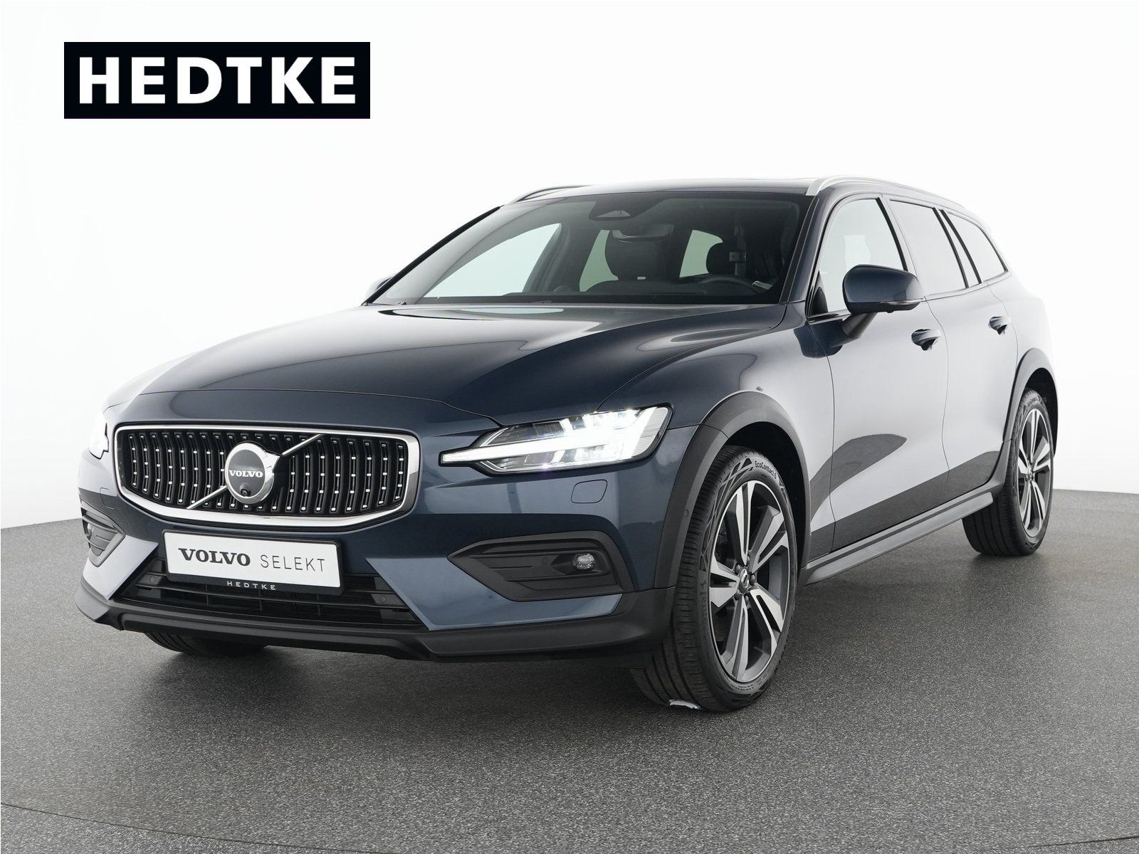 Volvo V60 CC B4 AWD Ultimate SONDERFINANZIERUNG 1,99%*