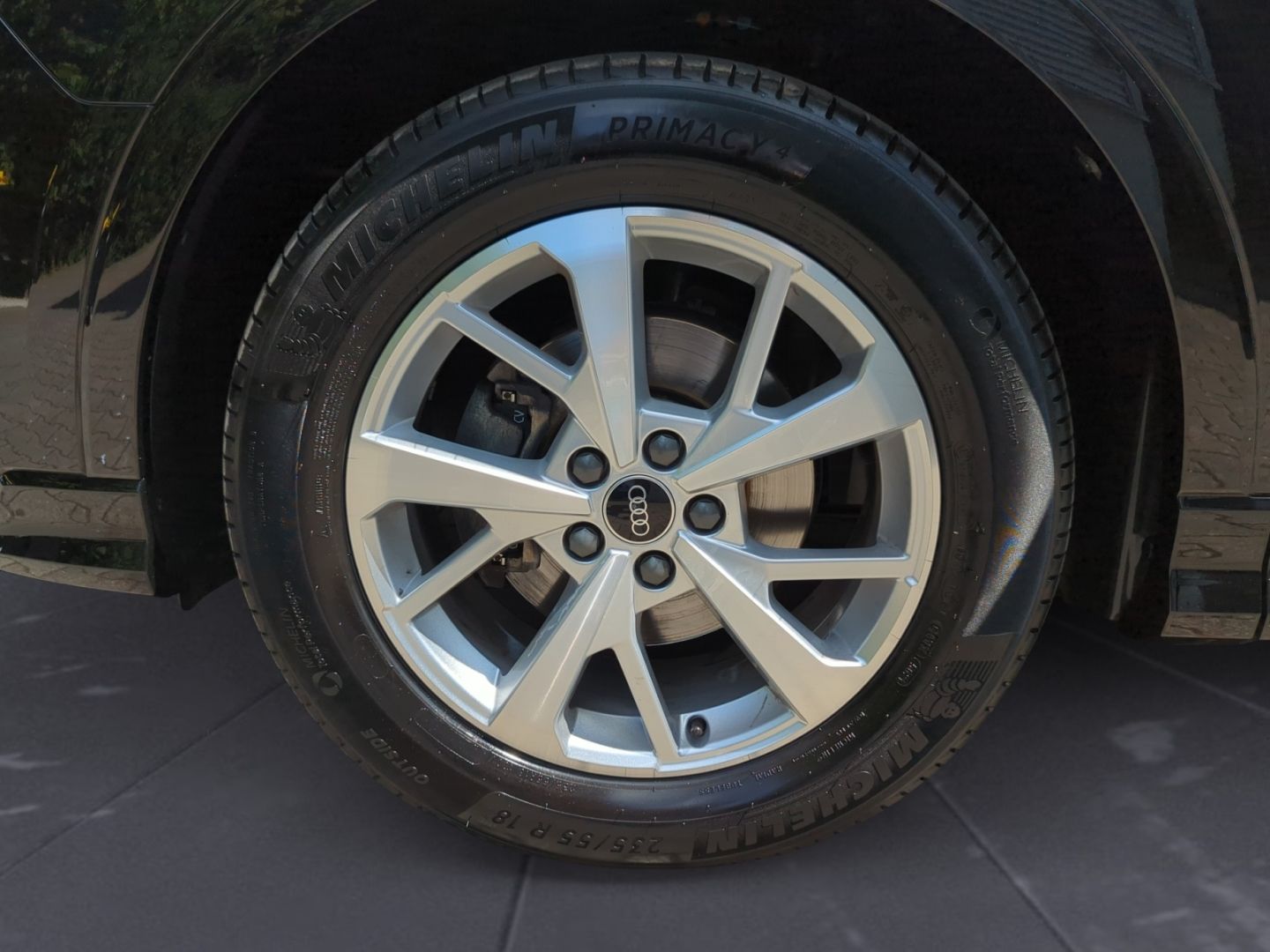 Audi Q3 S line 35 TDI quattro S tronic - Samsaru's Car Outlet
