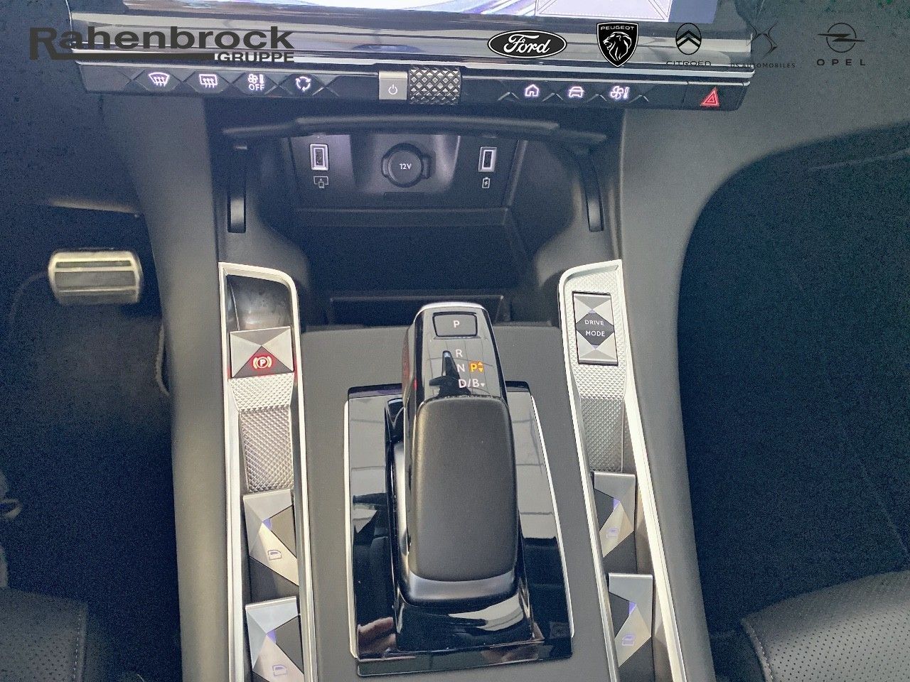 DS Automobiles DS7 Crossback E-Tense 360 La Première 4x4 EAT8