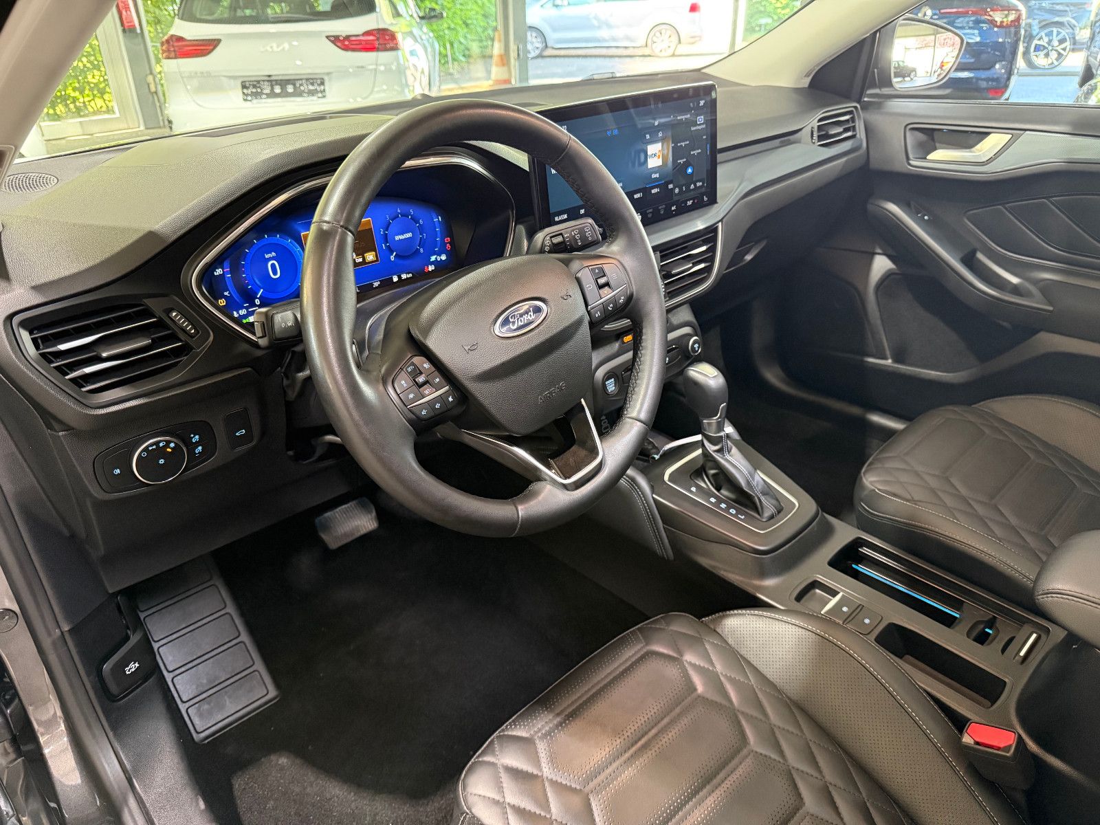Ford Focus Tur 1.0i ActiveX Matrix LED Pano AHK ACC
