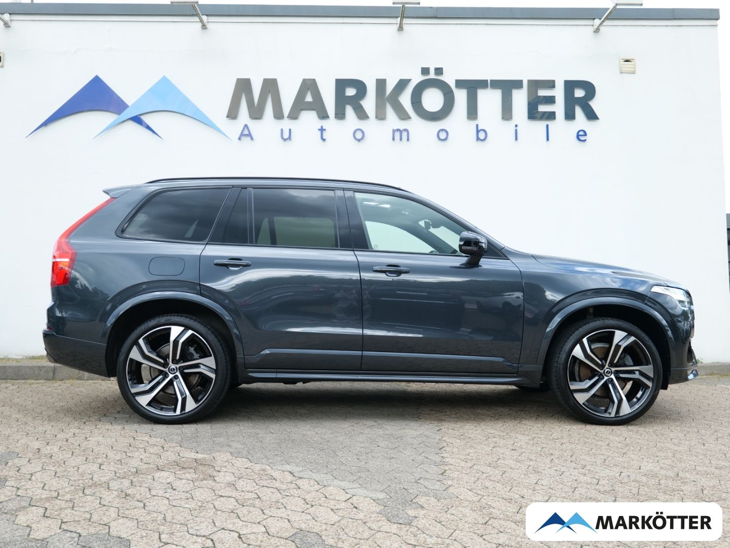 Volvo XC90 B5 AWD R-Design /Four-C/Head-up/360 CAM/