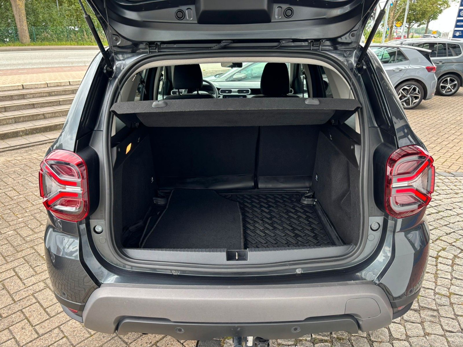 Dacia Duster II Journey 1.3 TCe - Samsaru's Car Outlet