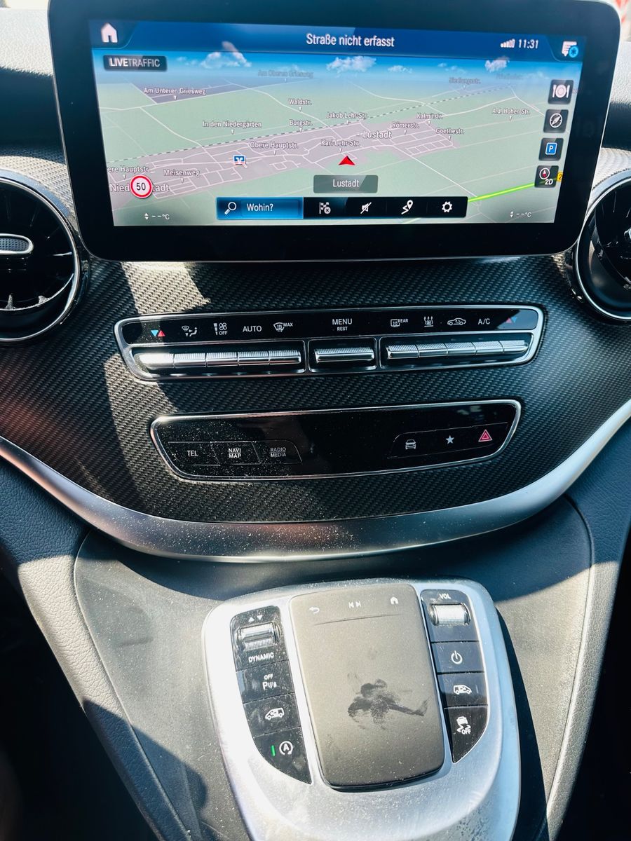 Mercedes-Benz V 300 d AVANTGARDE EDITION 4MATIC - Samsaru's Car Outlet