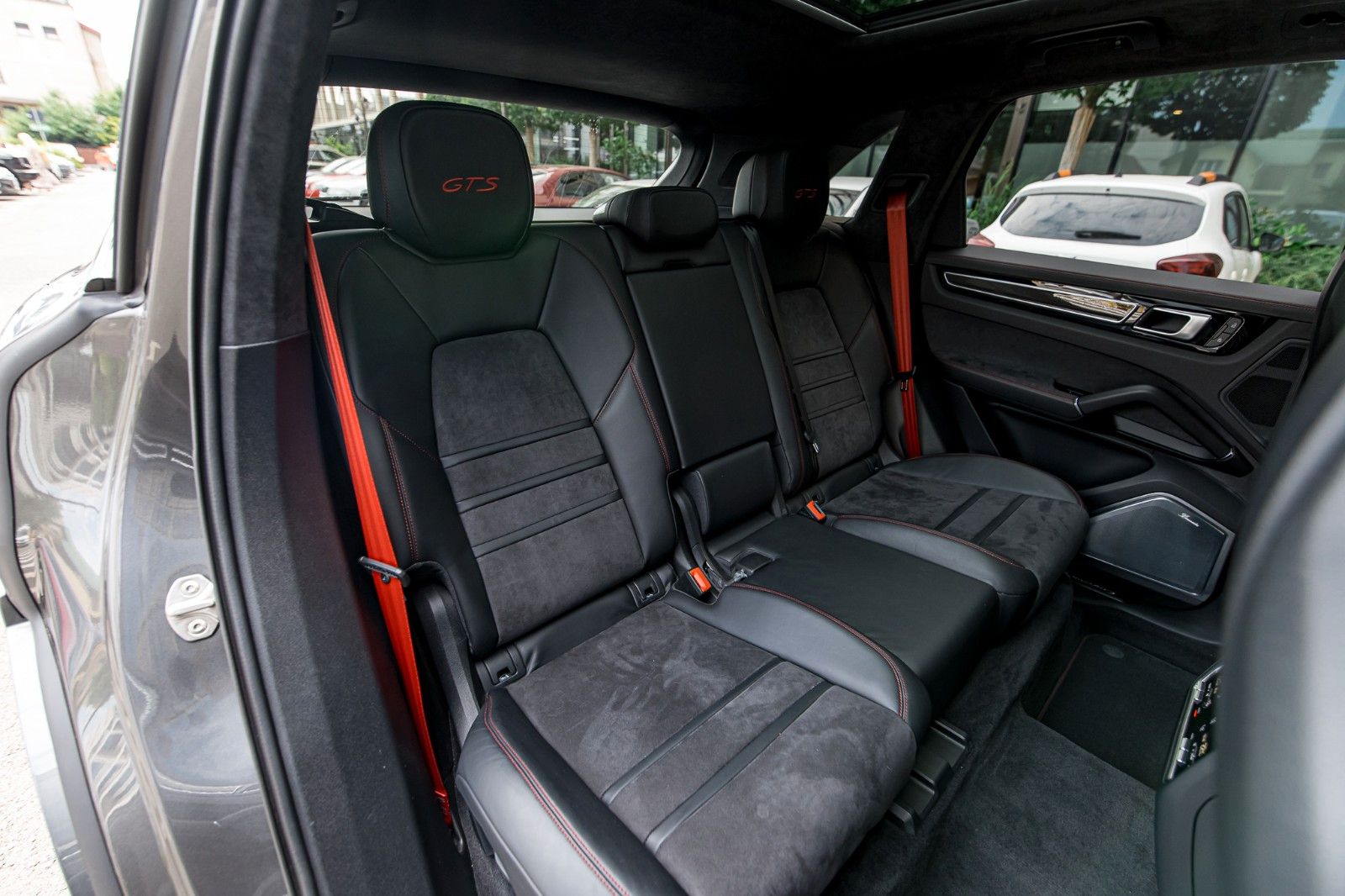 Porsche Cayenne GTS