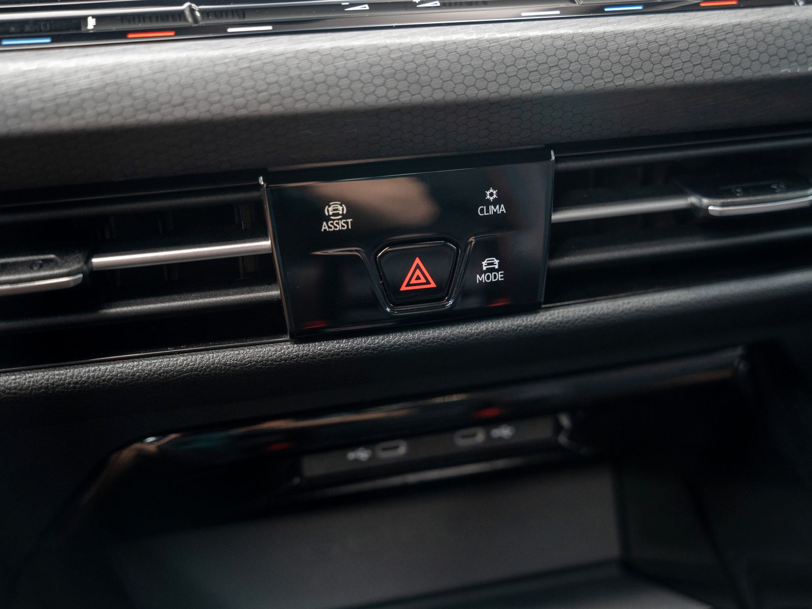 Volkswagen Golf GTI Clubsport 2.0 TSI DSG - Samsaru's Car Outlet