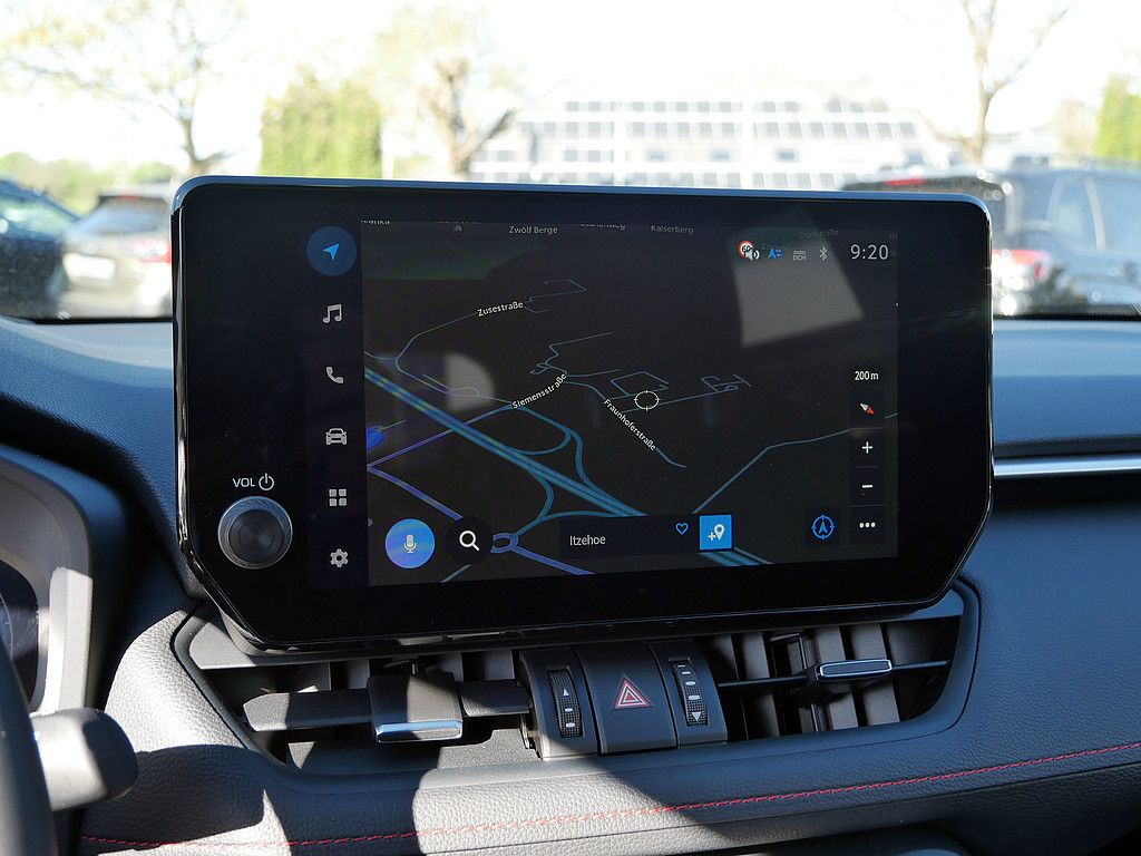 Toyota RAV 4 Plug-in Hybrid 4x4 AHK 1850 KG HUD teampla