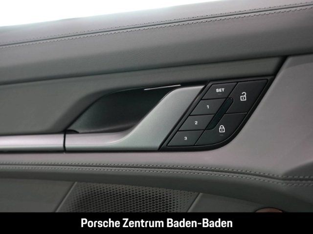 Porsche Taycan 4 Cross Turismo Panoramadach Luftfederung