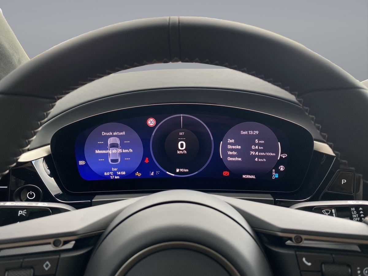 Porsche Macan Turbo |HA-Lenkung |AHK |Pano-D.