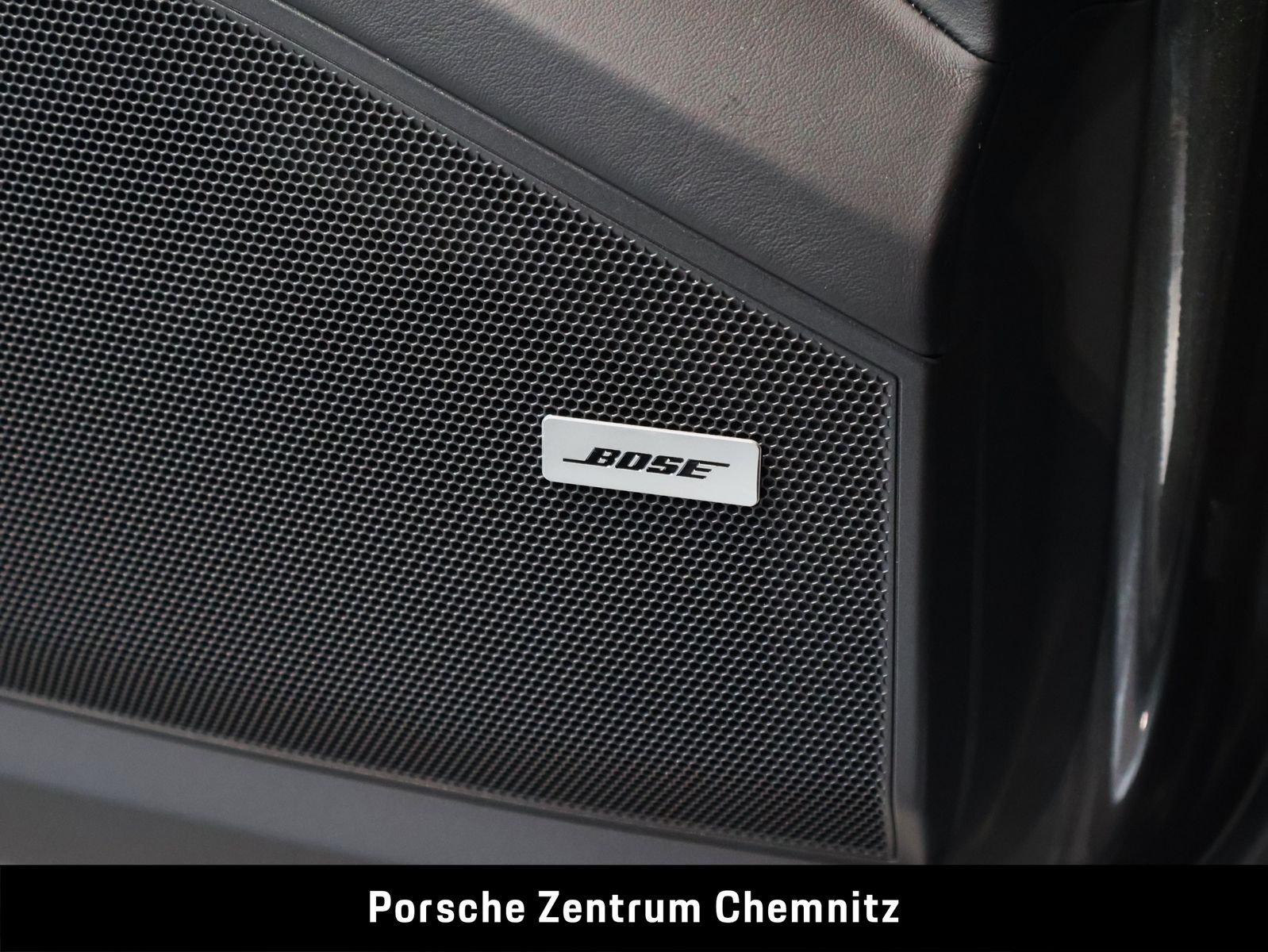 Porsche Cayenne E-Hybrid Pano;Luft.;ACC;22":Sportabgas