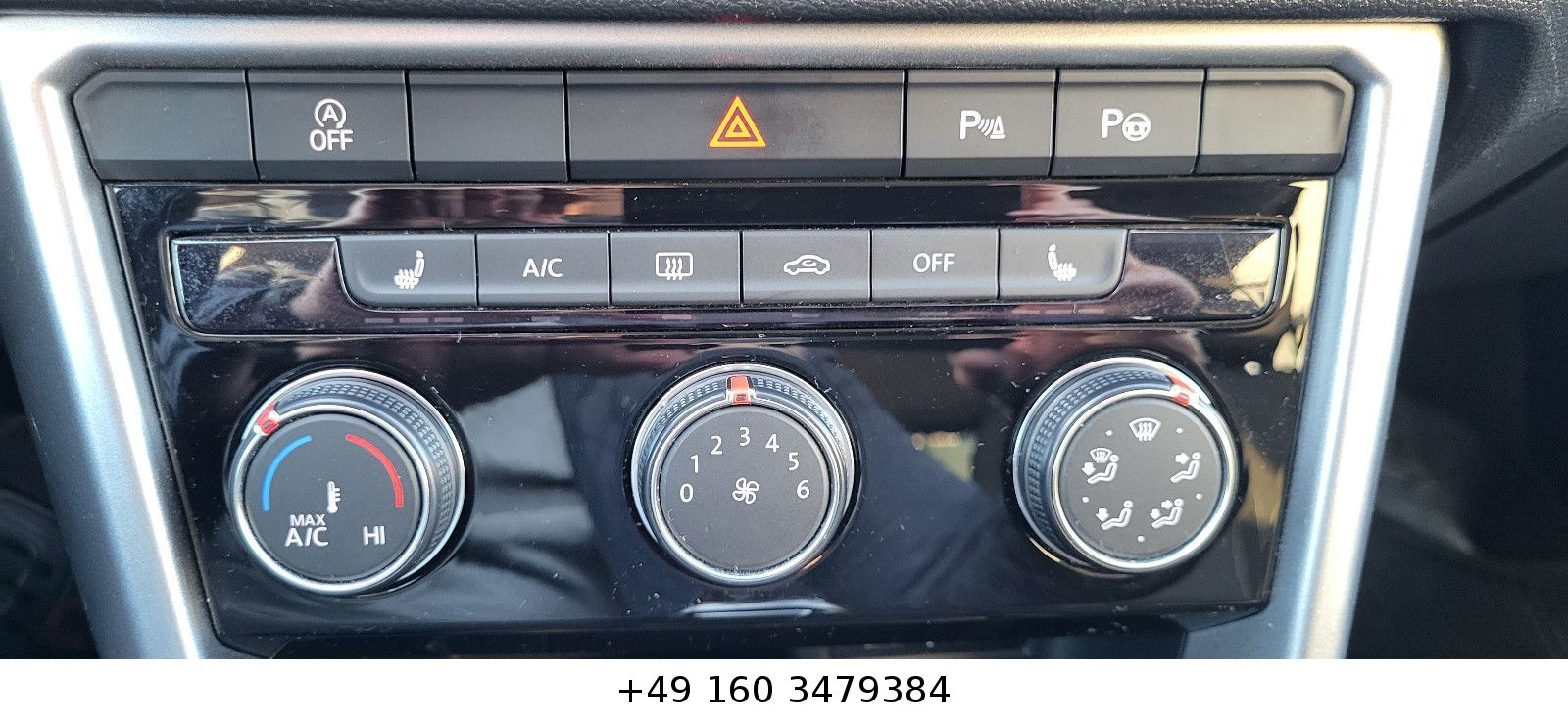 Volkswagen T-Roc Life - Samsaru's Car Outlet