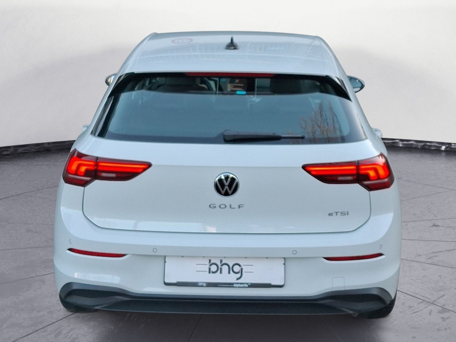 Volkswagen Golf 1.5 eTSI DSG Life #Head-Up #LED #App-Connec