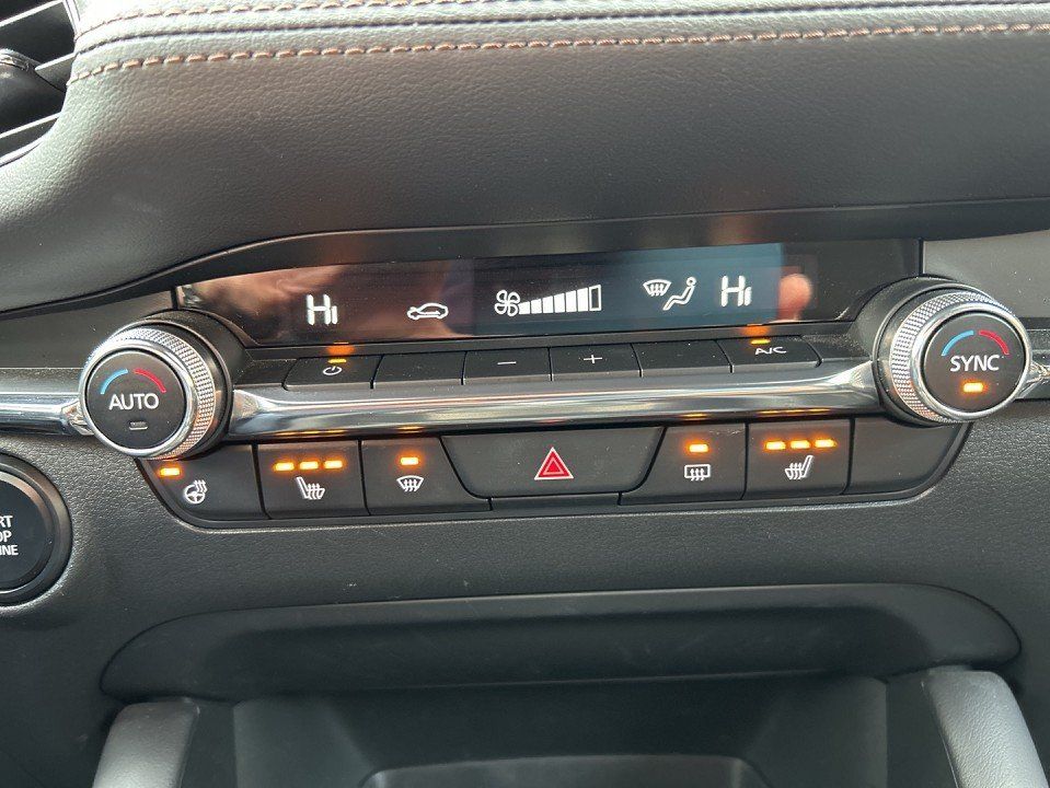 Mazda 3 2.0l "Selection" "NAVI" M Hybrid