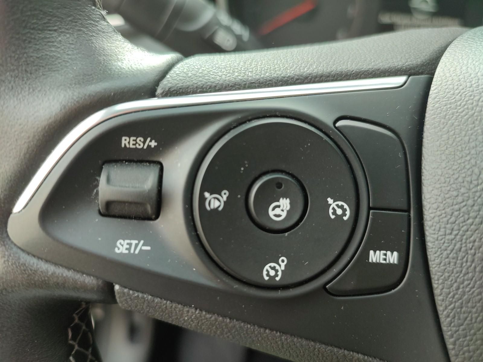 Opel Grandland X 1.2 Innovation - Samsaru's Car Outlet