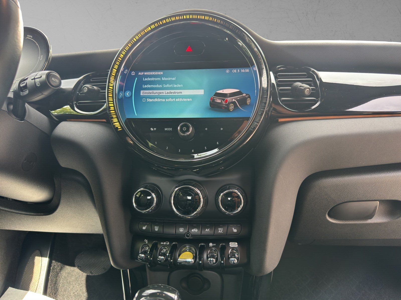 MINI Cooper SE Classic Piano Black - Samsaru's Car Outlet