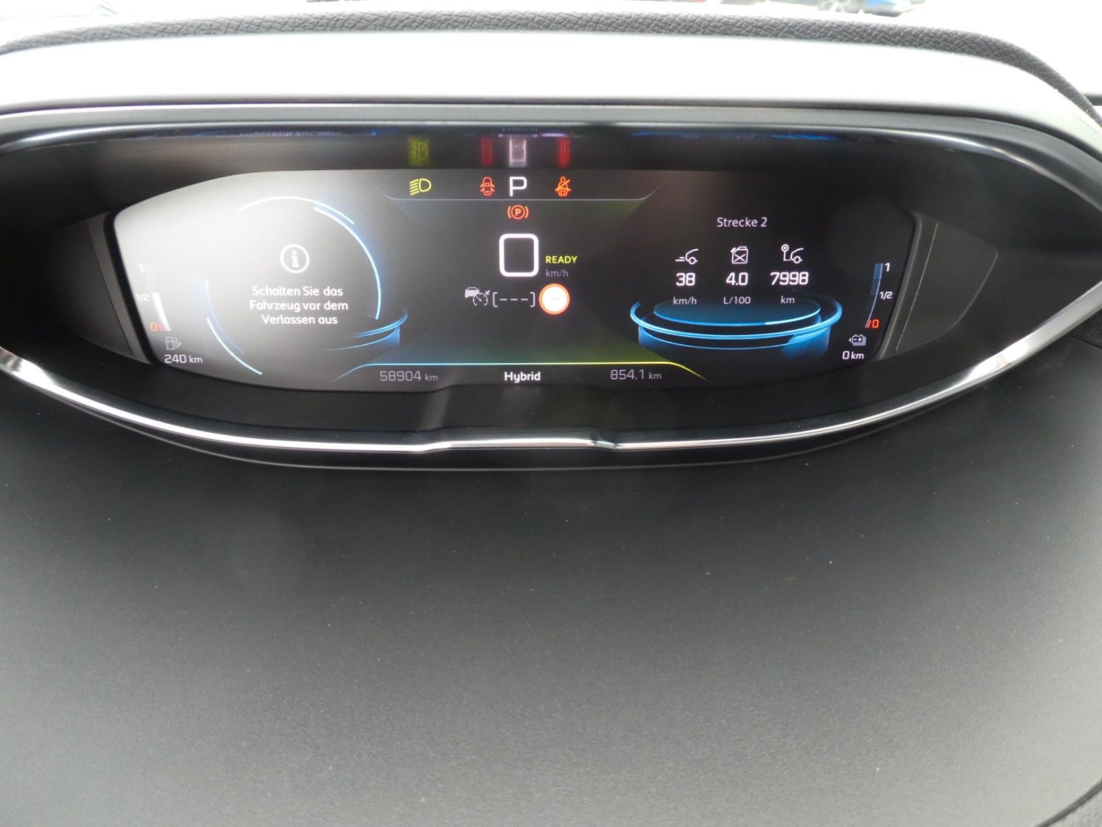 Peugeot 3008 Hybrid4 GT Navi, SHZ, Kamera, 4WD, S-Dach