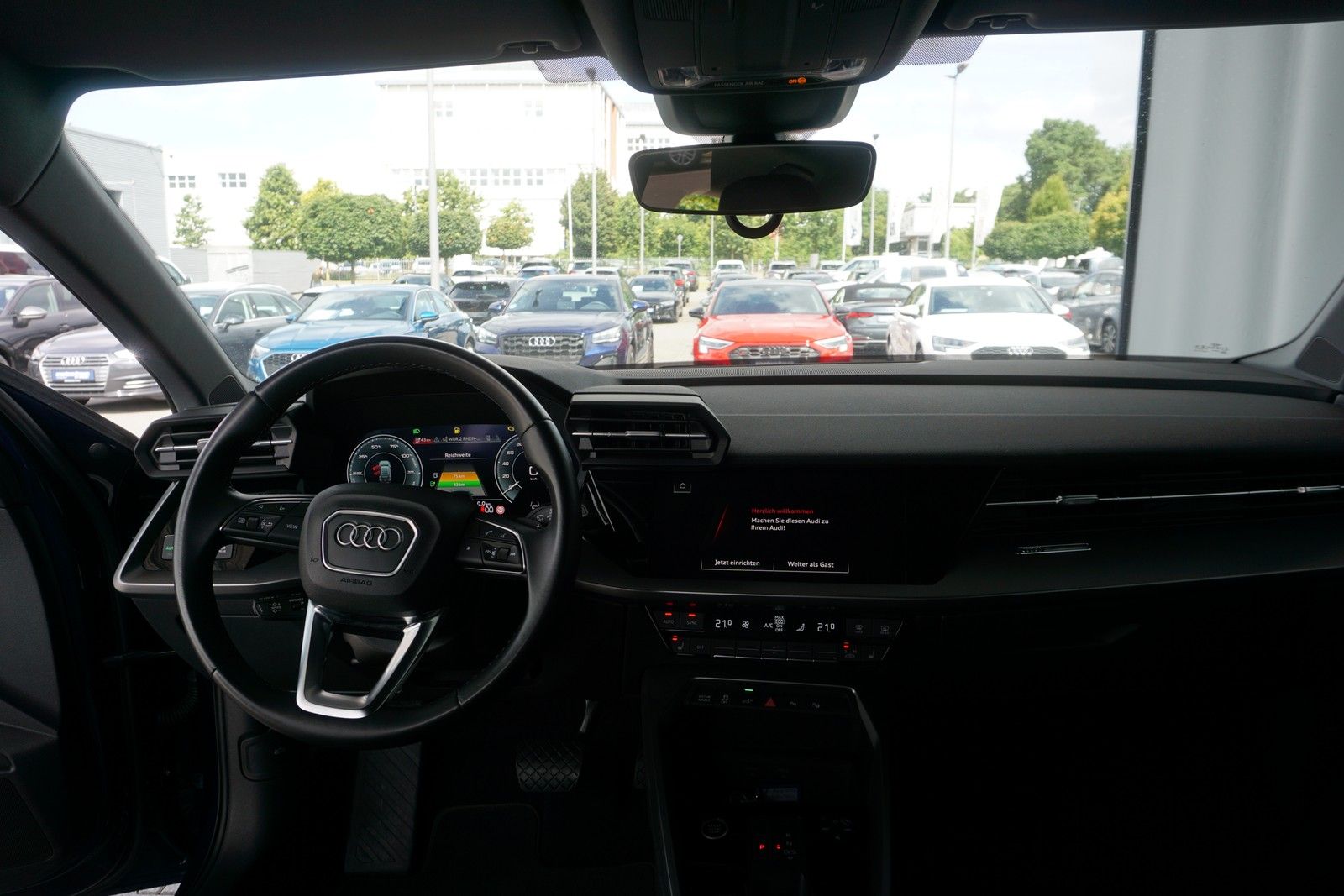 Audi A3 Sportback 45 TFSI e S line - Samsaru's Car Outlet