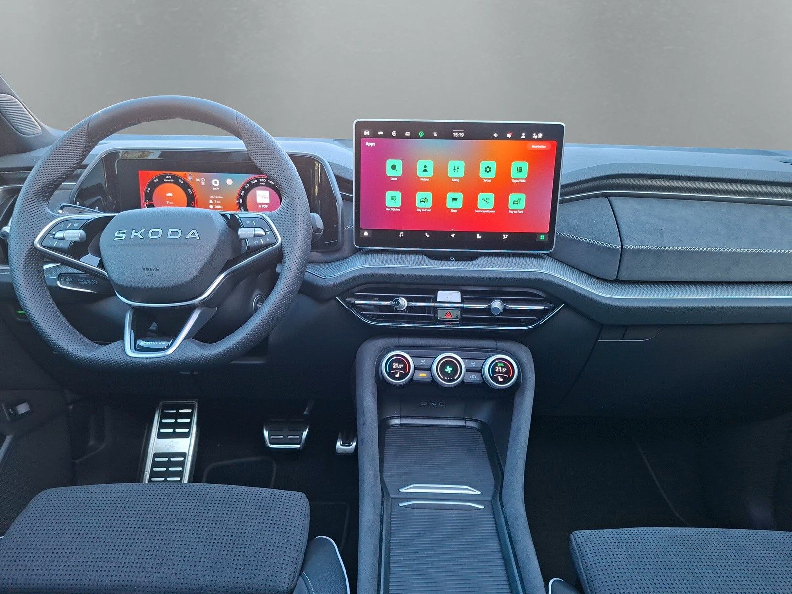 Skoda Kodiaq Sportline 1.5TSI IV Plug In Pano AHK 20"