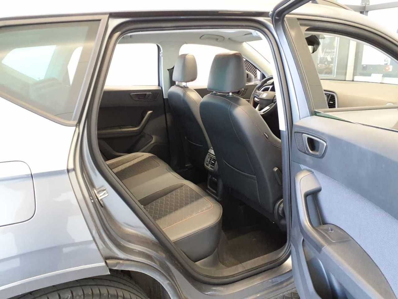 Seat Ateca FR 2.0 TSI DSG 4Drive AHK+BEATS+PANO+elHK