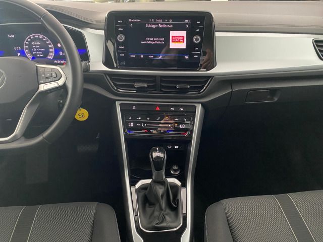Volkswagen T-Roc Life 1.5 TSI DSG - Samsaru's Car Outlet