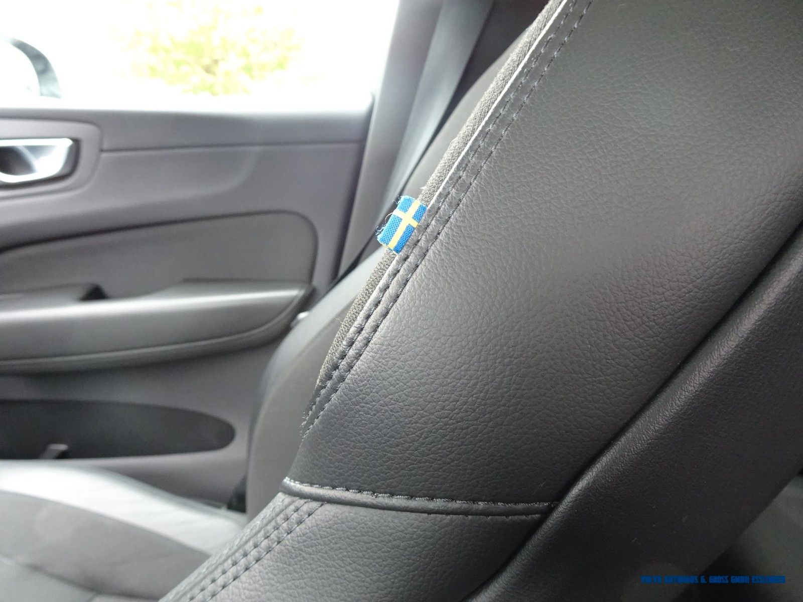 Volvo XC60 T6 R-Design AWD R-Design Expression