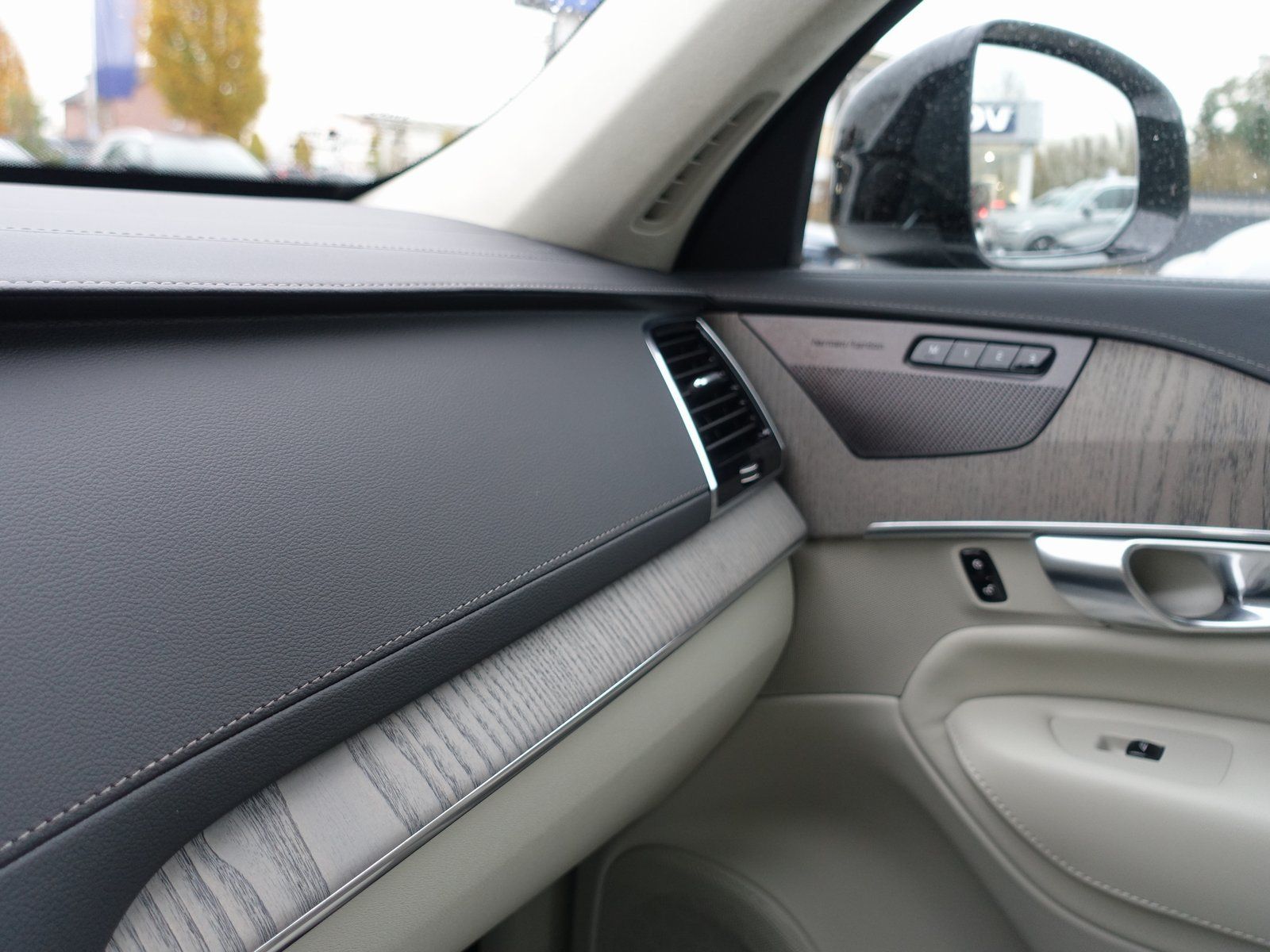 Volvo XC90 Ultra Dark T8 AWD Plug-in Hybrid PANO/FourC