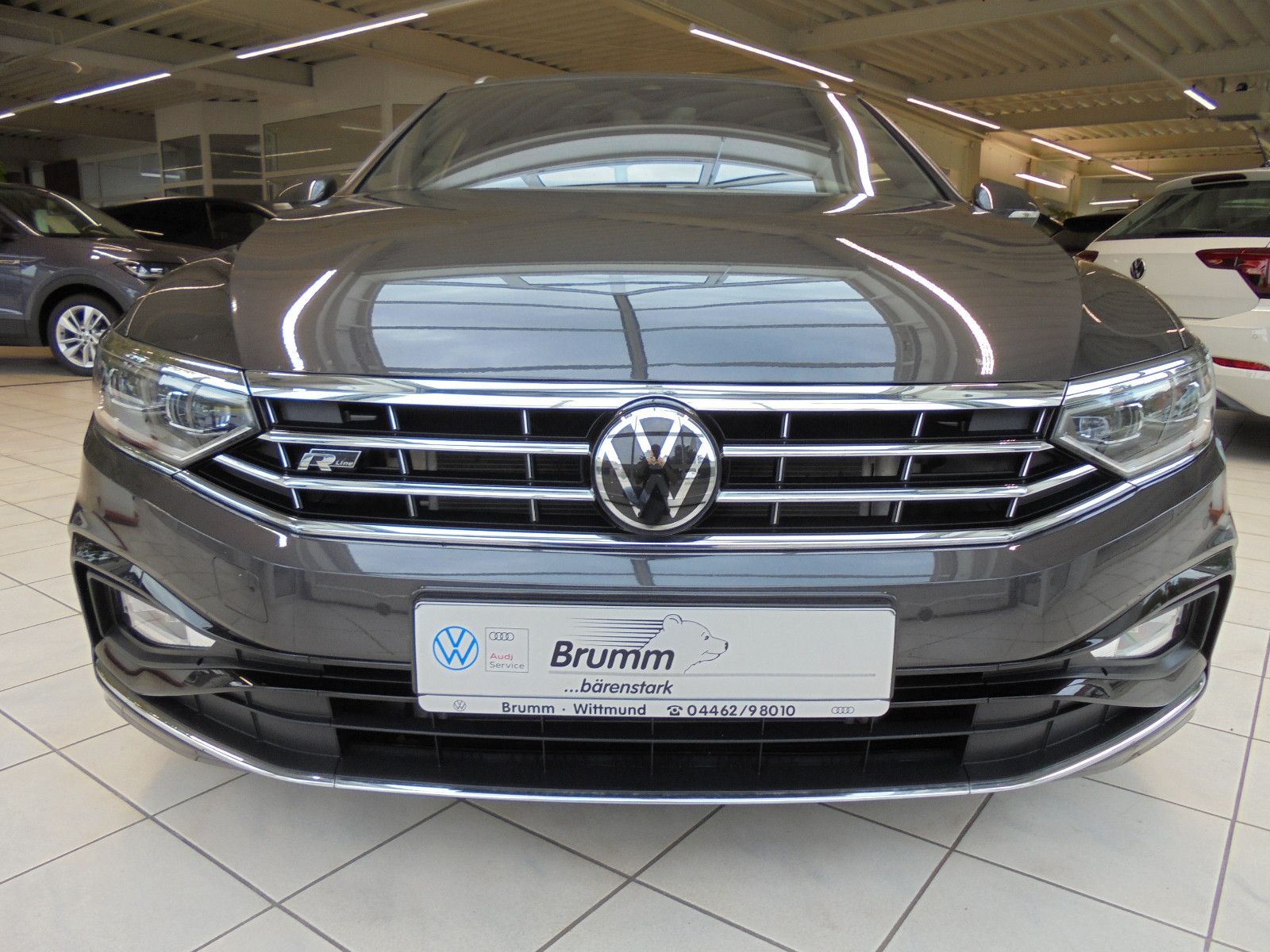 Volkswagen Passat Var Elegance/DSG/RLineEx/Pano/NaviPro/AHK