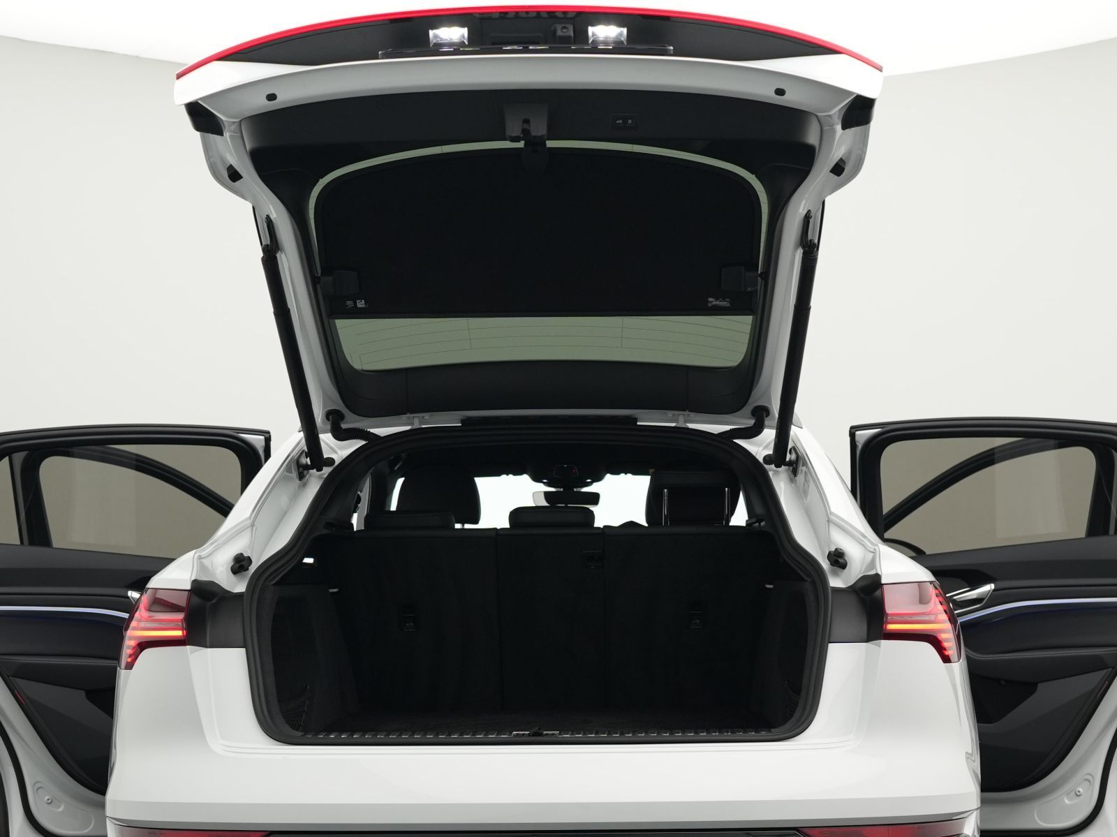 Audi Q8 Sportback e-tron 50 S line quattro