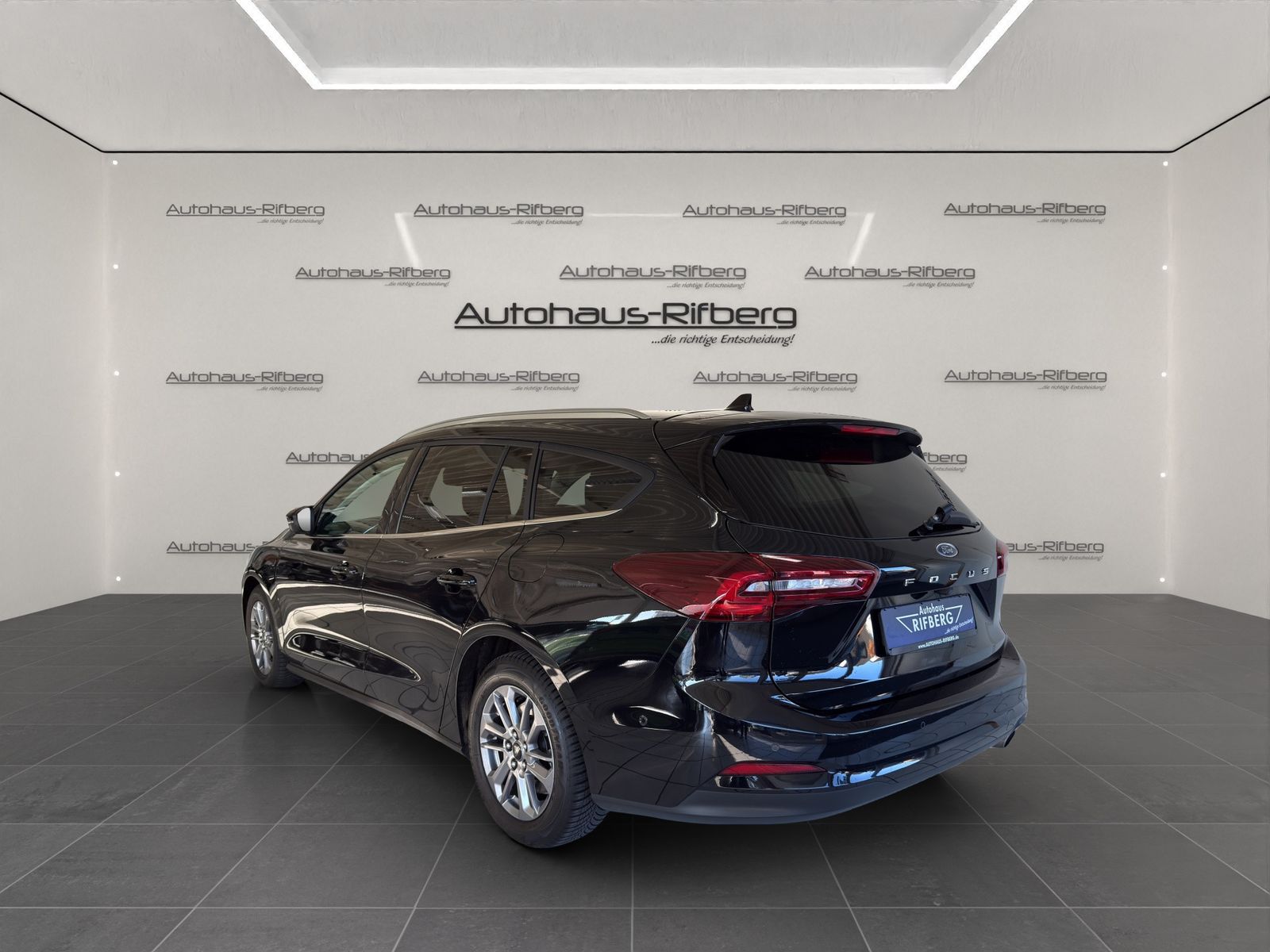Ford Focus TURNIER Titanium/AHK/ACC/B&O/MATRIX/KAMERA