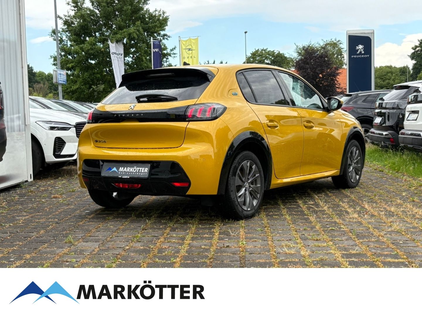 Peugeot 208 e-208 Allure - Samsaru's Car Outlet