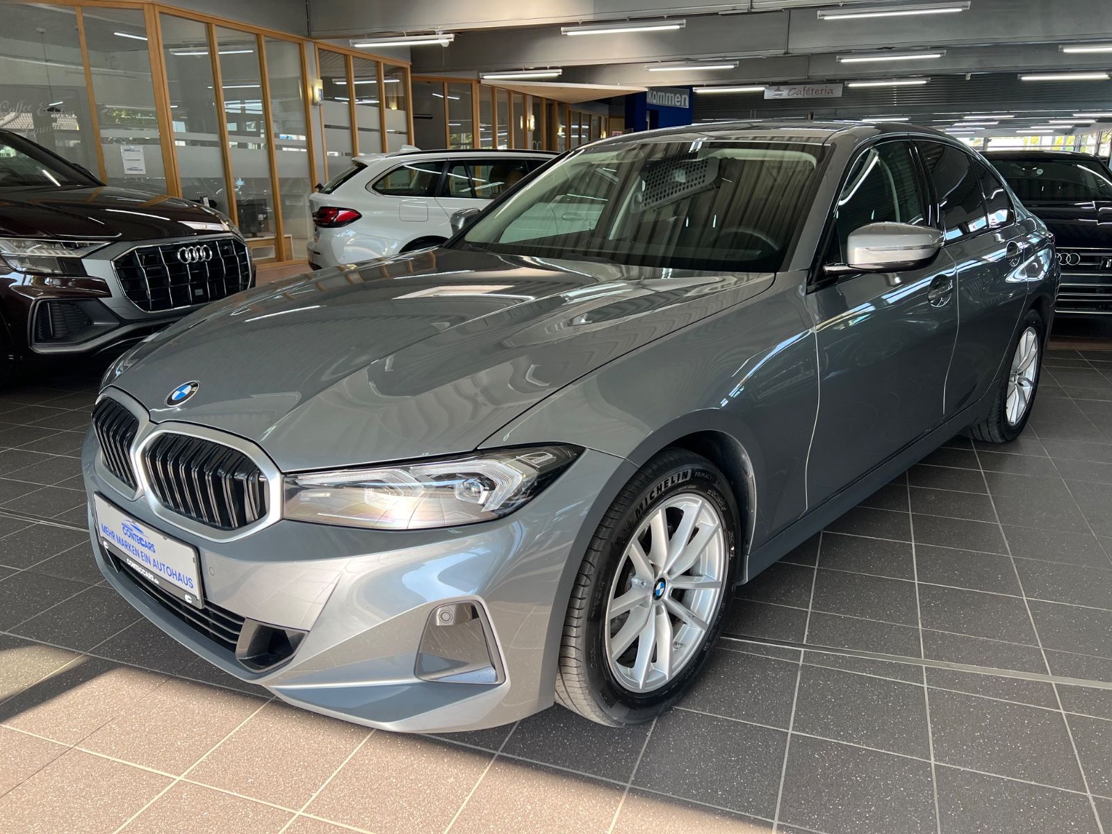 BMW 320d Lim. x Drive AHK+Driving Assist