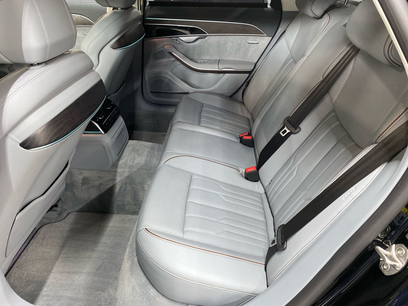 Audi A8 50 TDI - Samsaru's Car Outlet