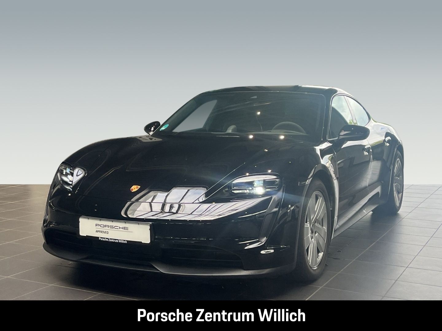Porsche Taycan Lenkradheizung Lederausstattungen LED