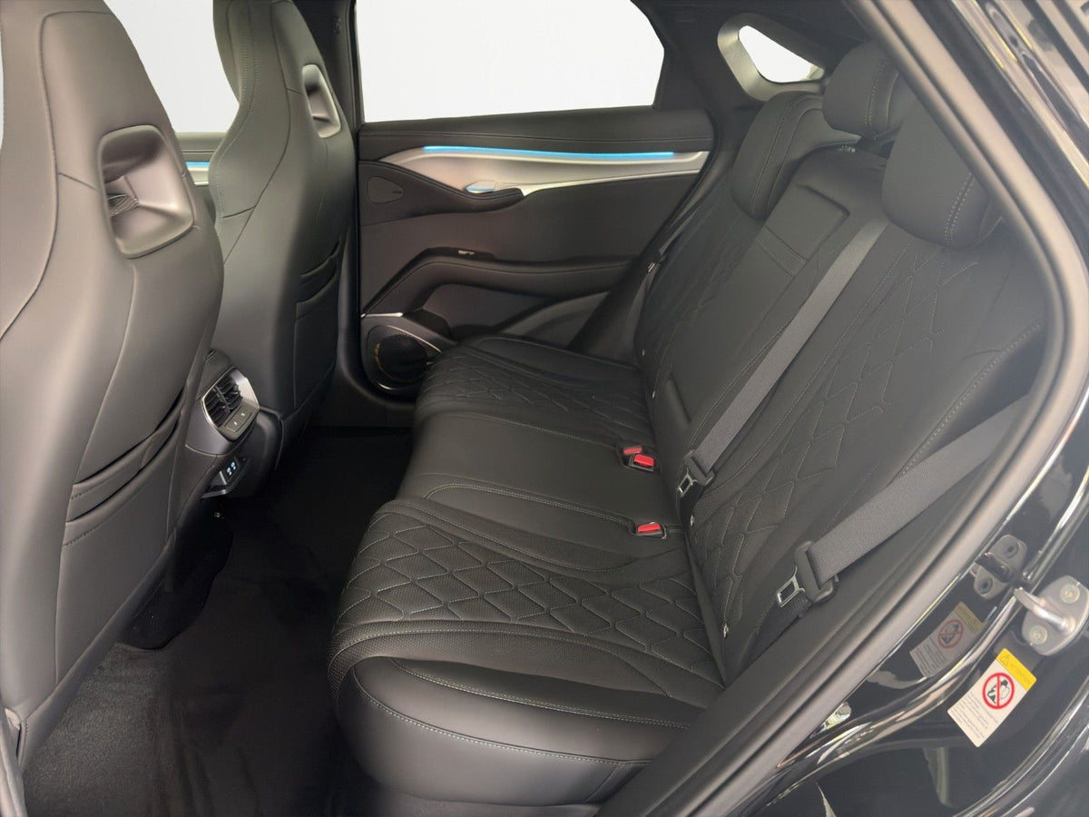 BYD Sealion 7