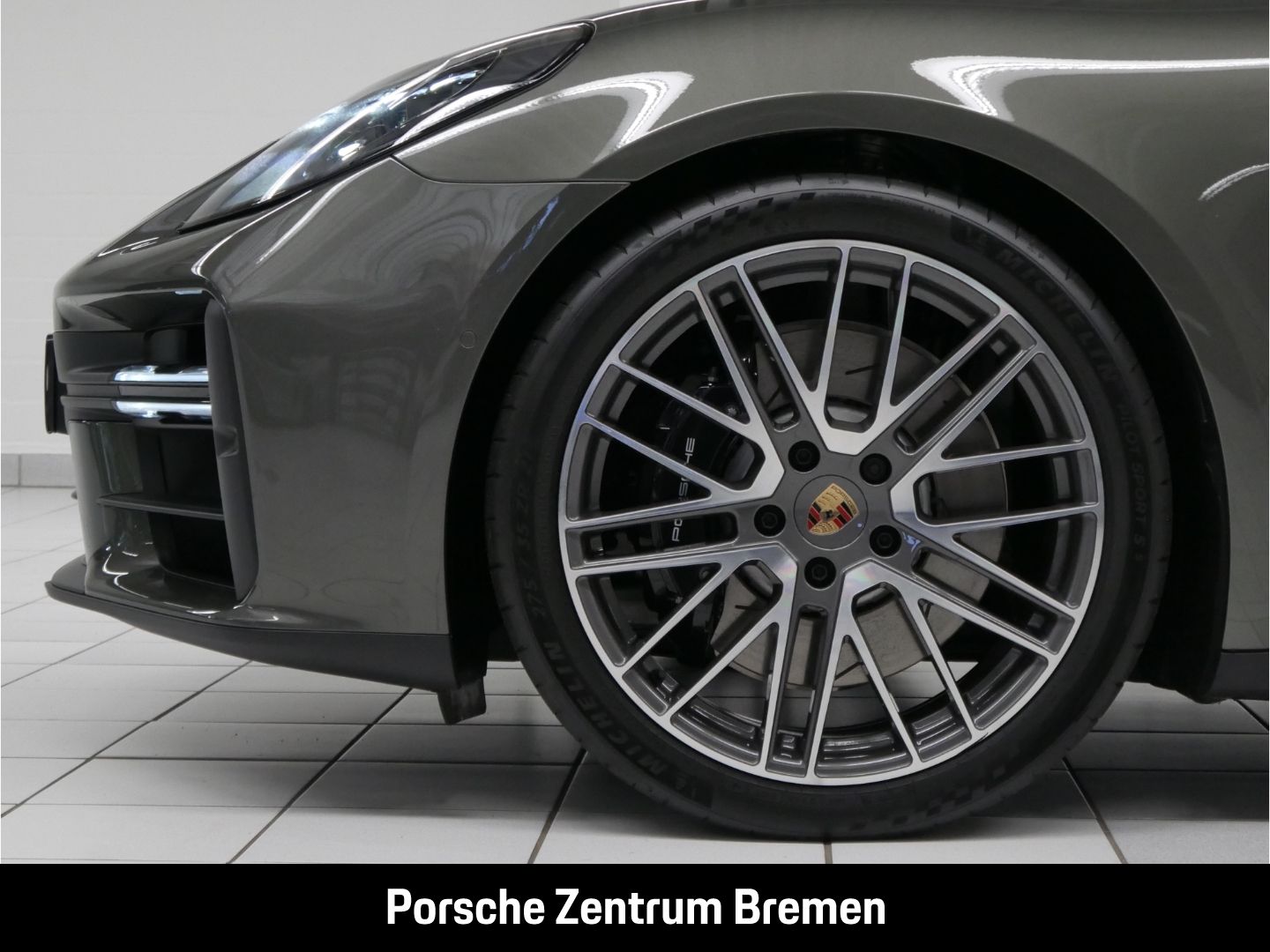 Porsche Panamera 4 E-Hybrid Luftfederung  Panodach Memor