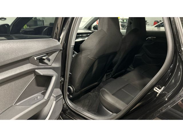 Audi A3 Limo 35 TFSI S tronic VIRTUAL/17"/LED/SITZHZ