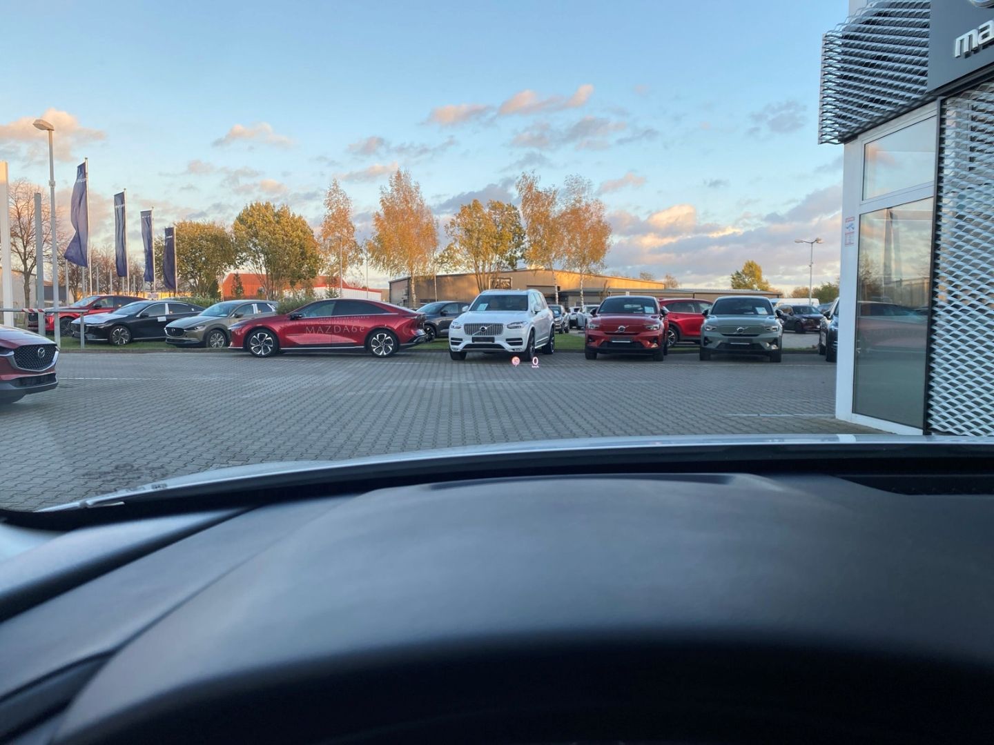 Mazda CX-30 Sky.-X Aut. Exclusive-Line Navi LED Apple