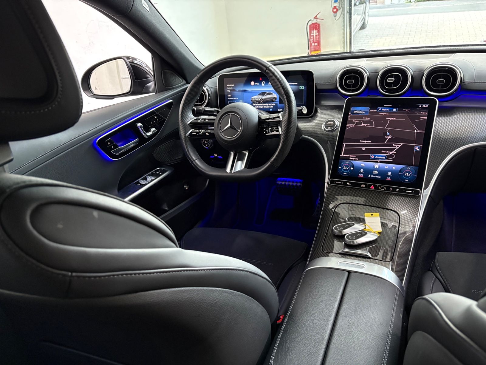 Mercedes-Benz C 220d AMG-Line - Samsaru's Car Outlet