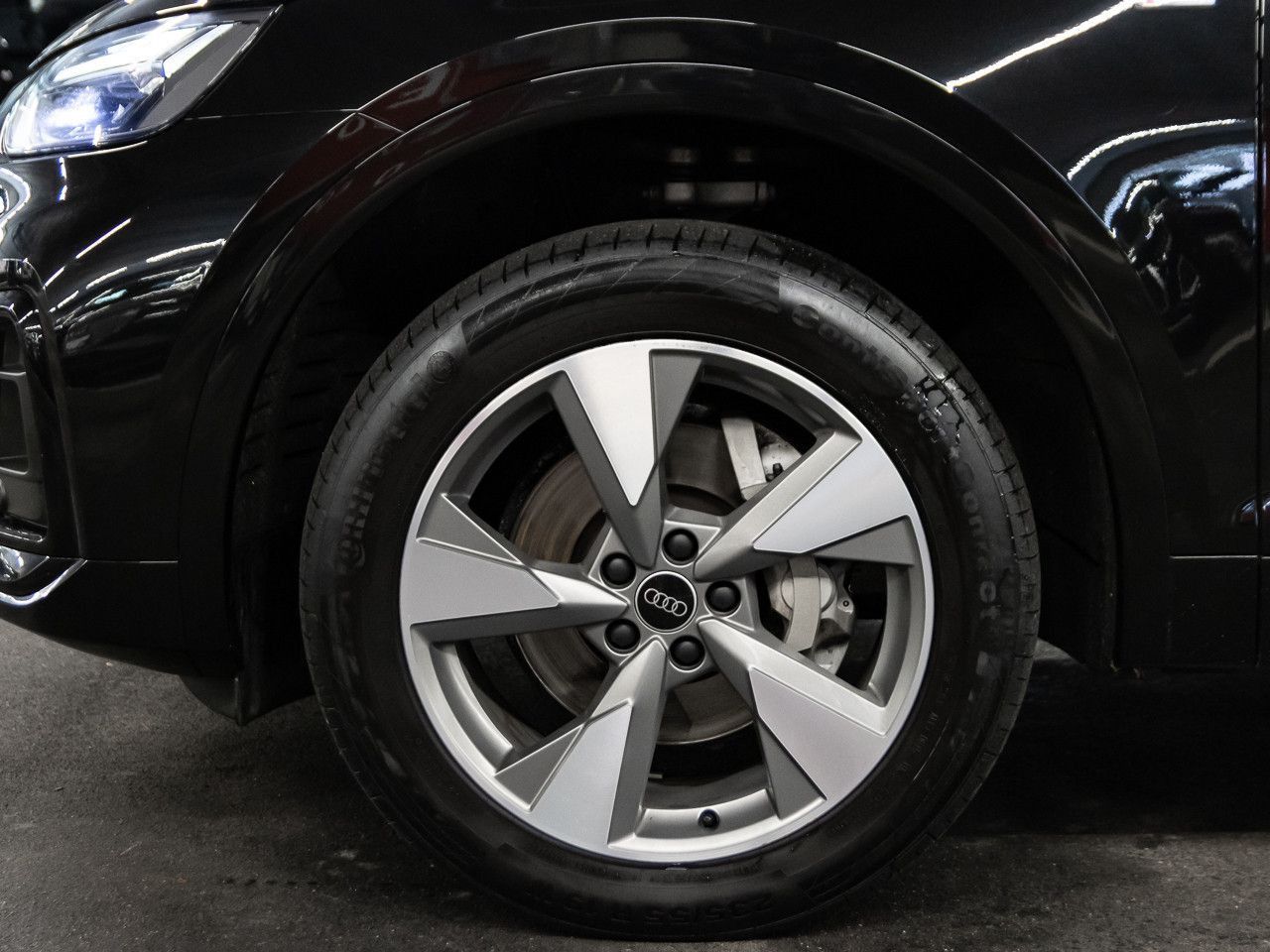 Audi Q5 40 TDI S line quattro VirtCo LED AHK Navi 19'
