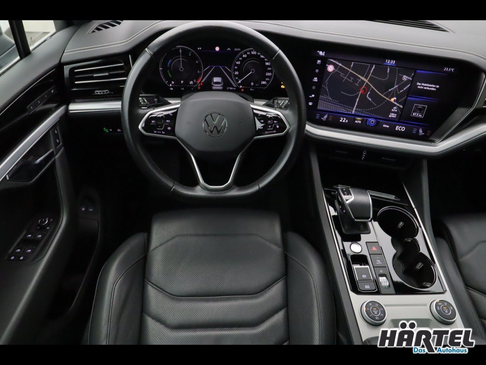 Volkswagen Touareg Elegance eHybrid 3.0 V6 TSI Tiptronic - Samsaru's Car Outlet