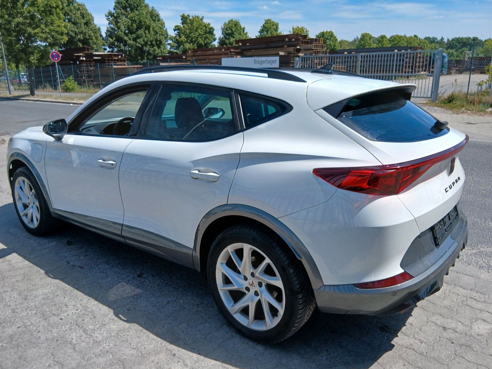 Cupra Formentor Hybrid Plug-in-Hybrid - Samsaru's Car Outlet