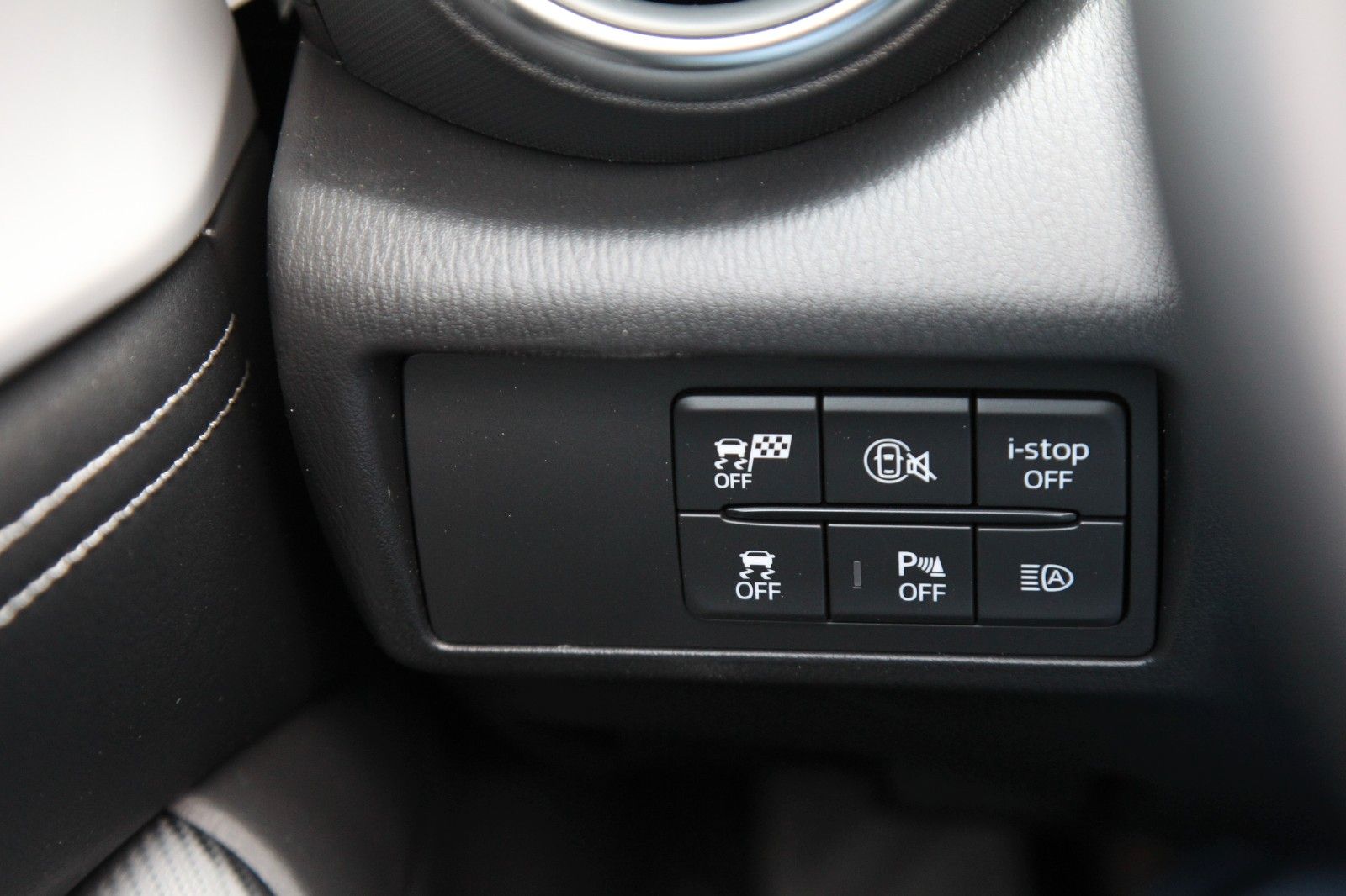 Mazda MX-5 1.5 Homura /Recaro/BOSE/KeyLess/Ma­trix-LED