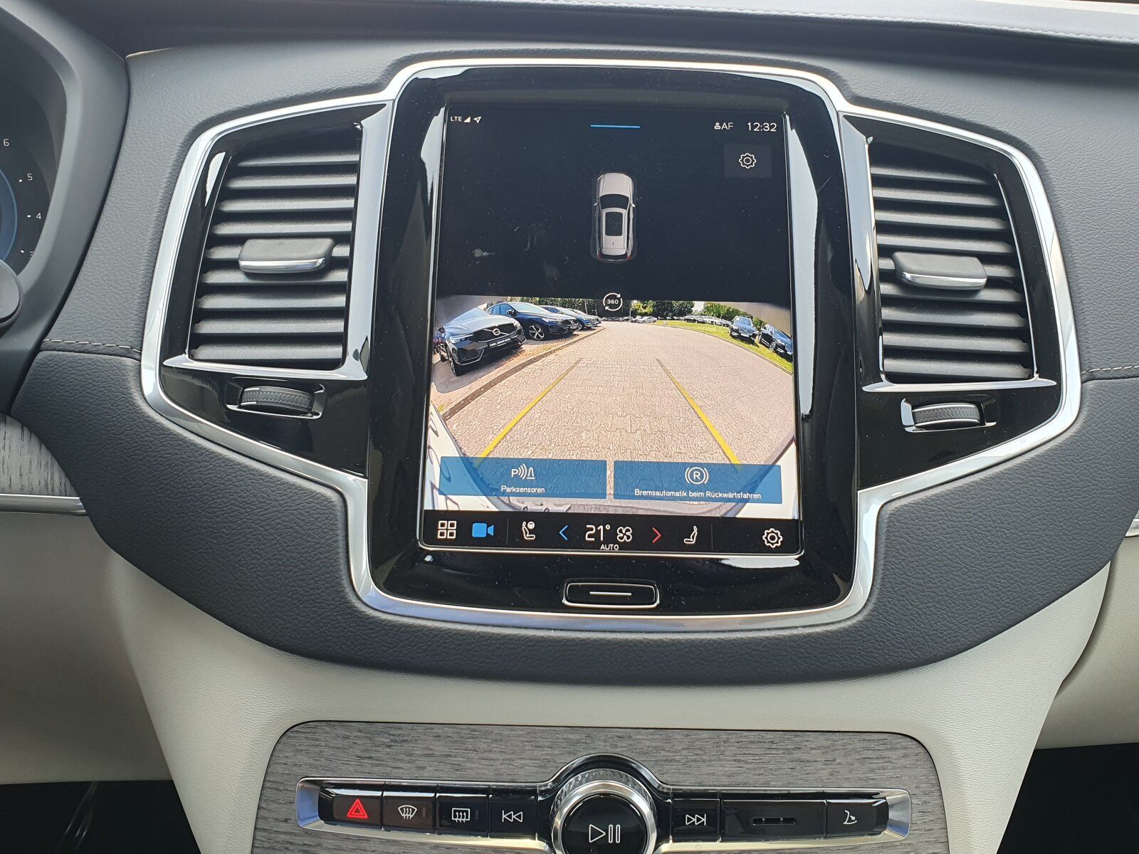 Volvo XC90 B5 AWD Ultimate Bright |PANO|LED|AHK|360°