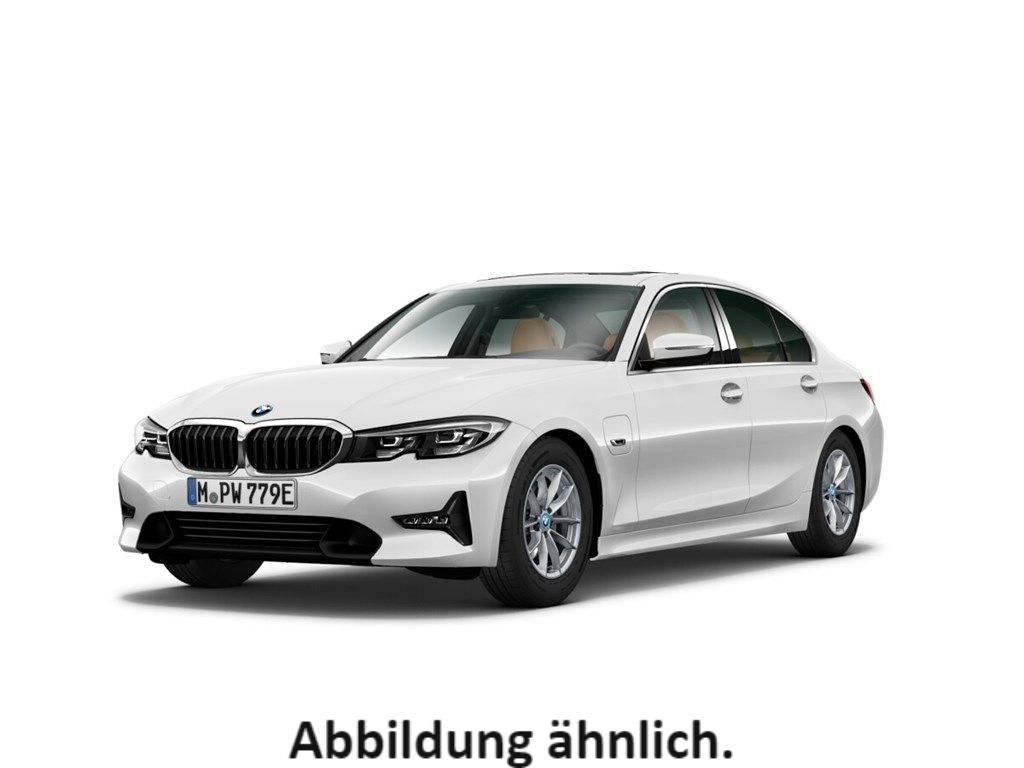 BMW 330 e Sport Line - Samsaru's Car Outlet