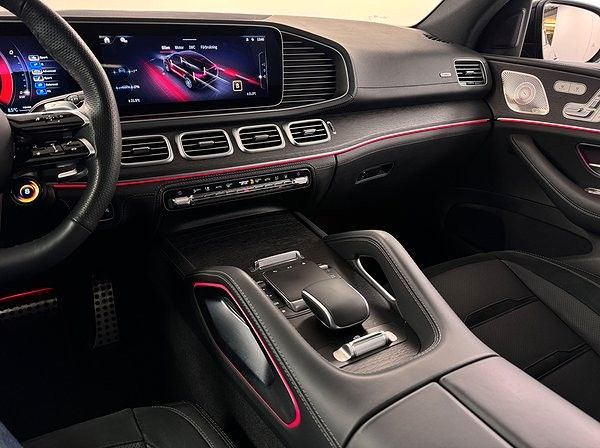Mercedes-Benz AMG GLE 53 4M+ Facelif Pano HUD B&W NP:95.992 €