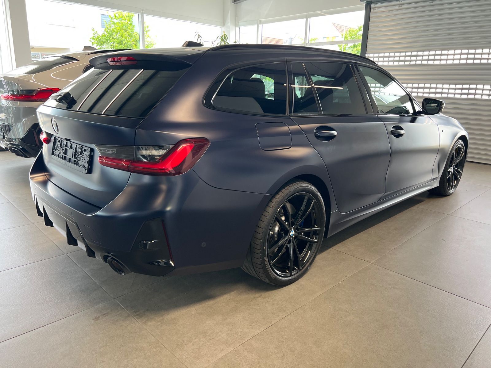 BMW 320 d xDrive Touring M Sport / Pano/ H&K / Matt