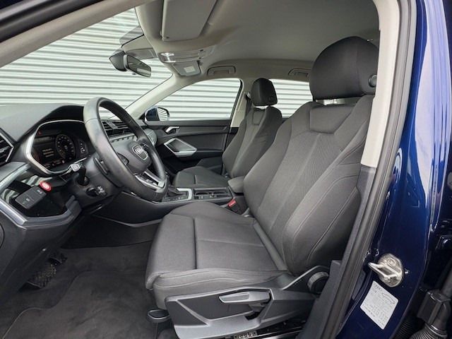 Audi Q3 40 TFSI QUATTRO S LINE - Samsaru's Car Outlet