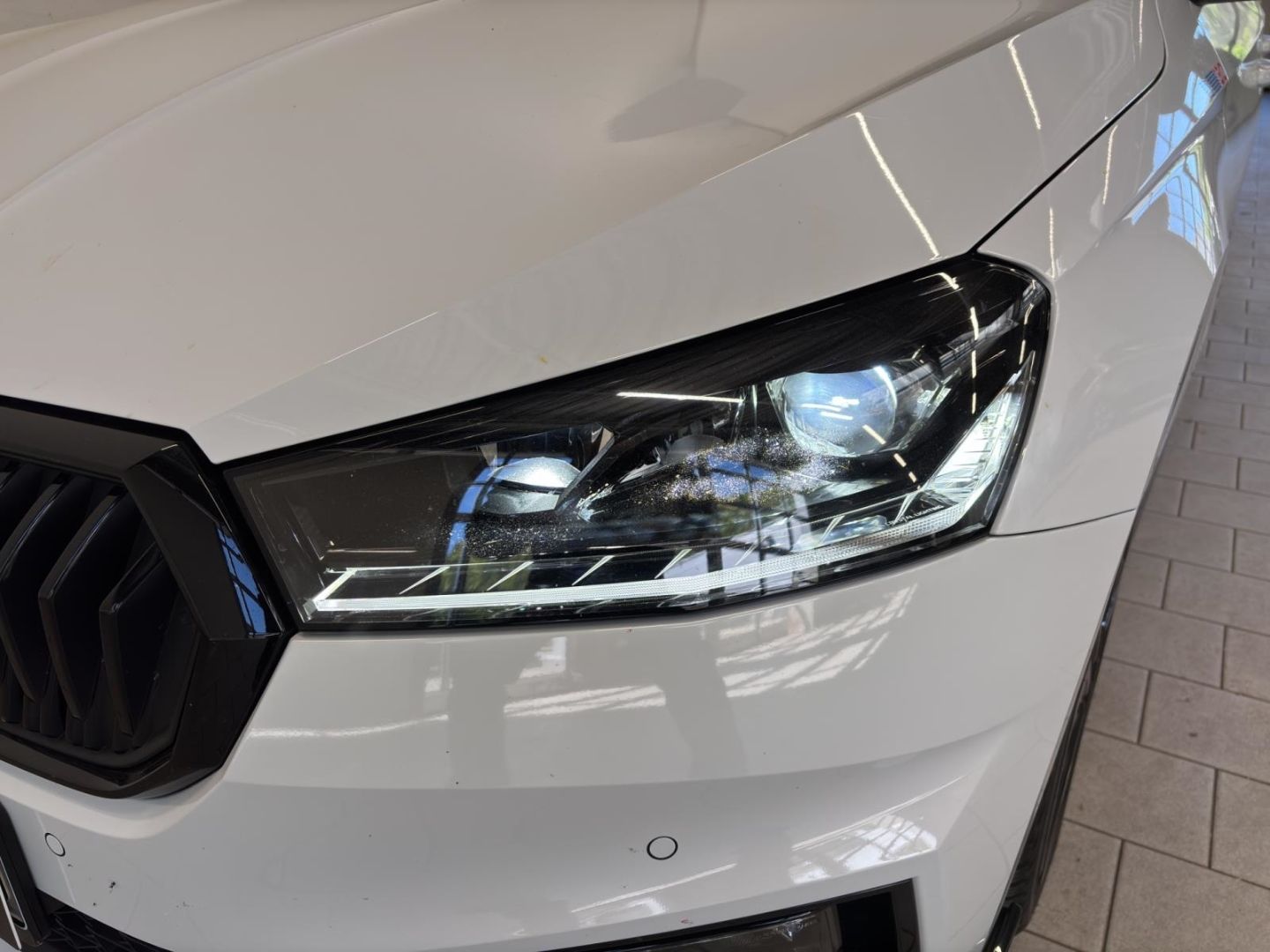 Skoda Fabia 130 1,5 TSI*INFOTAINMENT*FAHRASSISTENZ PLU
